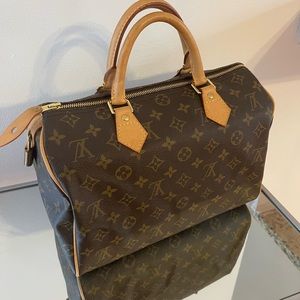 👜💯%Authentic Speedy 30 Louis Vuitton Purse
